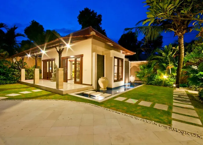 Villa Mango - 3 Bedroom Villa In Seminyak